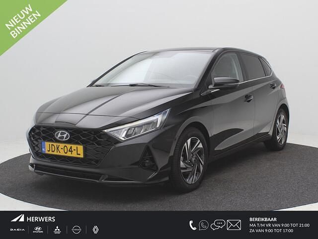 Phantom black Gebruikt 2023 Hyundai i20 Comfort Hatchback | € 21.485 (Eerlijke prijs) - Afbeelding 1/4