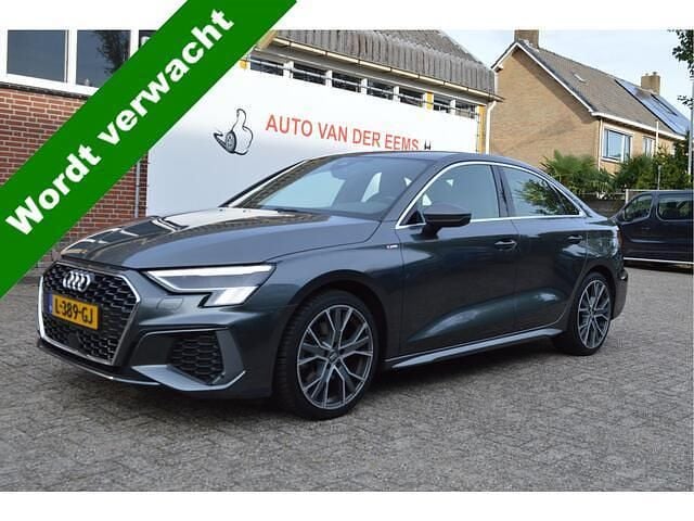 Grijs Gebruikt 2021 Audi A3 S-Line Sedan | € 25.900 (Eerlijke prijs) - Afbeelding 1/4