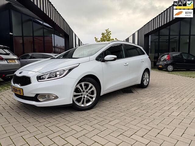 Wit Gebruikt 2014 Kia Ceed Sportswagon Stationwagen | € 8.950 (Eerlijke prijs) - Afbeelding 1/4