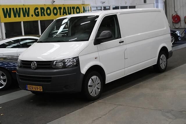 Wit Gebruikt 2012 VW T5 Van | € 10.950 (Goede deal) - Afbeelding 1/4