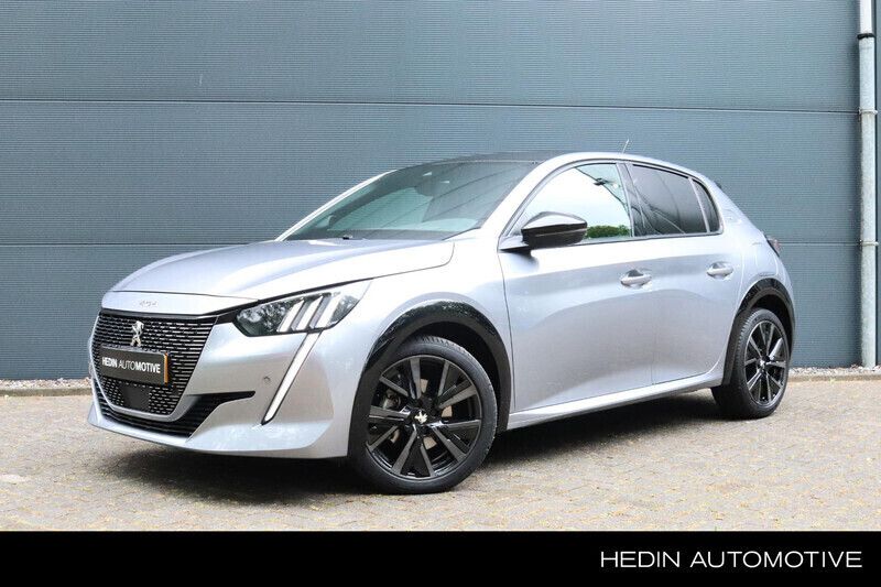 Grijs Gebruikt 2023 Peugeot 208 GT Hatchback | € 20.950 (Eerlijke prijs) - Afbeelding 1/4