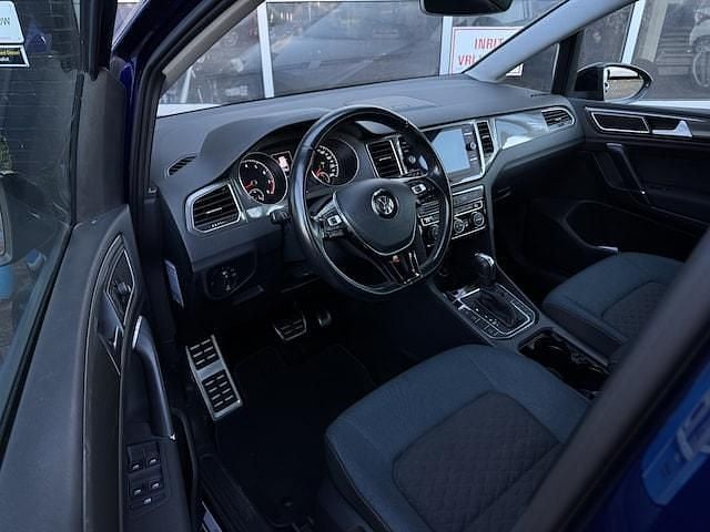 Occasion VW Golf Sportsvan Highline 2020 Blauw MPV