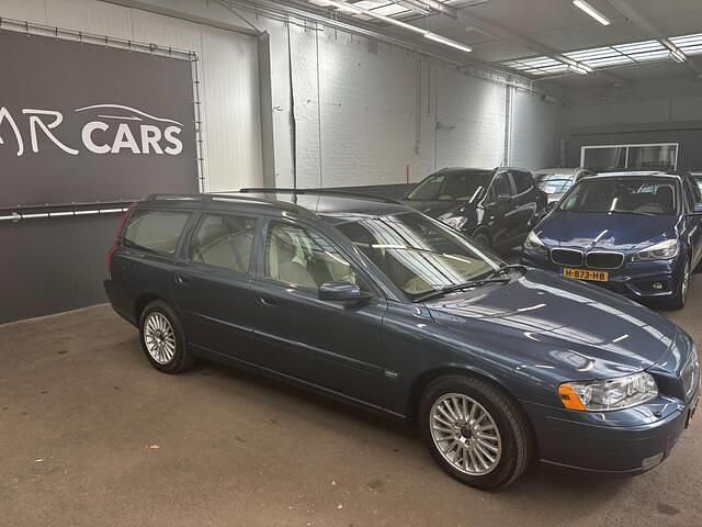 Occasion Volvo V70 163 PK (119 kW) 2006 Blauw, metallic lak Stationwagen