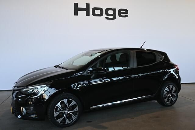 Occasion Renault Clio V Evolution 92 PK (67 kW) 2022 Zwart Hatchback