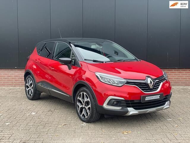 Rood Occasion 2018 Renault Captur Bose Edition SUV | € 15.750 (Iets duurder) - Afbeelding 1/4