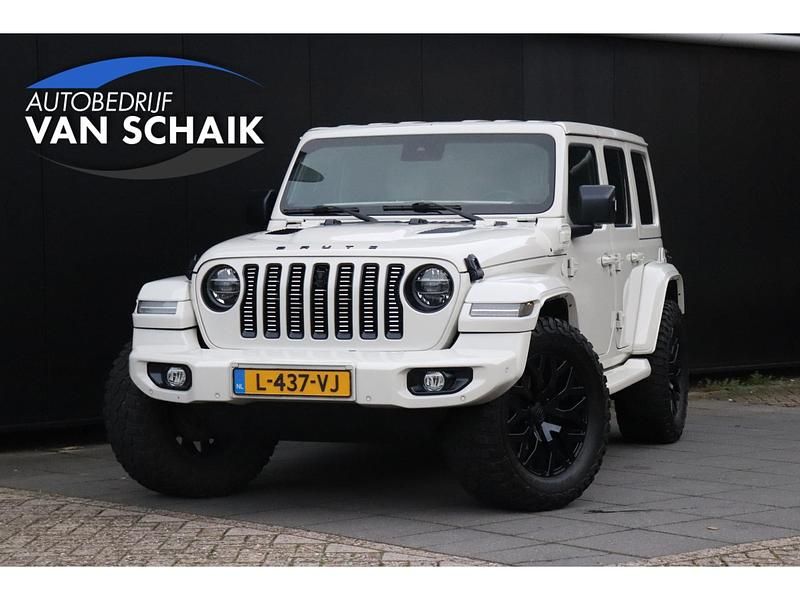 Beige Occasion 2021 Jeep Wrangler Sahara SUV | € 58.888 - Afbeelding 1/4