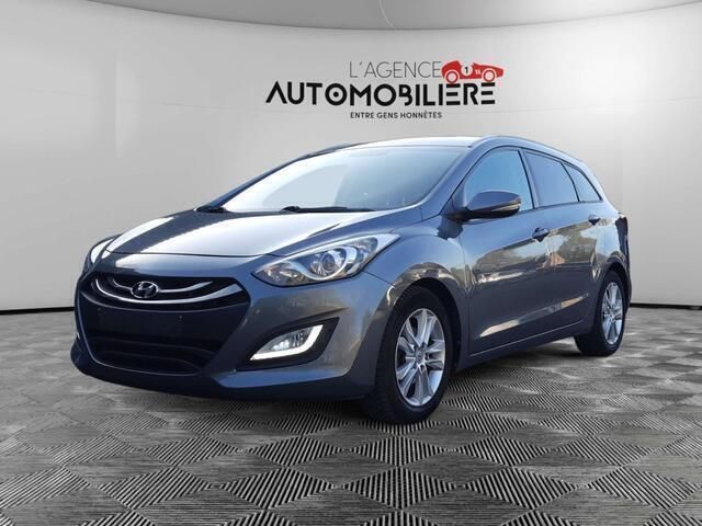 Grijs Gebruikt 2014 Hyundai i30 Edition Stationwagen | € 6.490 - Afbeelding 1/4