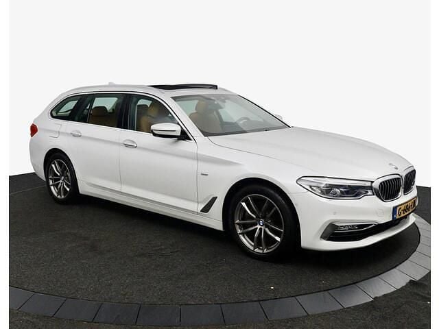Occasion BMW 540 Executive 341 PK (250 kW) 2018 Wit Stationwagen