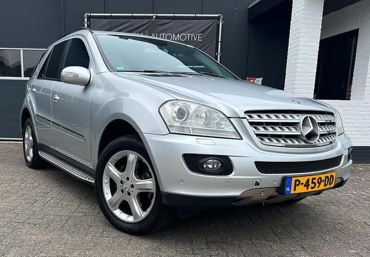 Gebruikt 2006 Mercedes 320 | € 7.995 (Goede deal) - Afbeelding 1/1