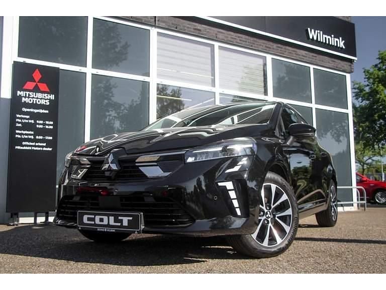 Zwart Nieuw 2025 Mitsubishi Colt Hatchback | € 26.590 (Eerlijke prijs) - Afbeelding 1/4