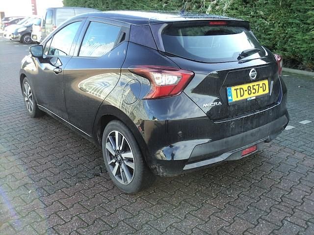 Occasion Nissan Micra N-Connecta 90 PK (66 kW) 2018 Zwart (metallic) Hatchback