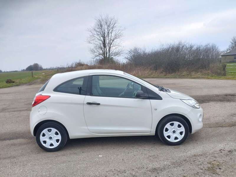 Occasion Ford Ka Style 69 PK (50 kW) 2014 Wit Hatchback