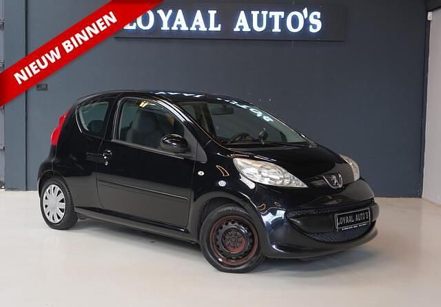 Zwart Gebruikt 2006 Peugeot 107 Hatchback | € 1.499 (Eerlijke prijs) - Afbeelding 1/4