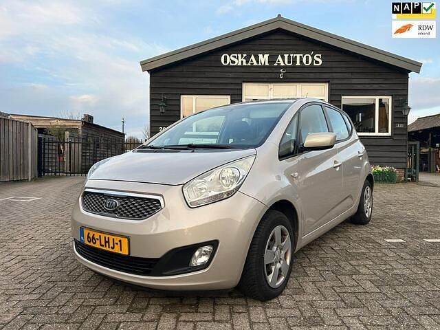 Grijs Occasion 2010 Kia Venga Hatchback | € 2.450 (Eerlijke prijs) - Afbeelding 1/4