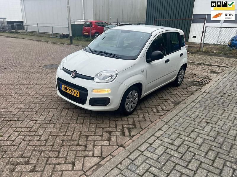 Wit Gebruikt 2015 Fiat Panda Hatchback | € 6.450 (Eerlijke prijs) - Afbeelding 1/4