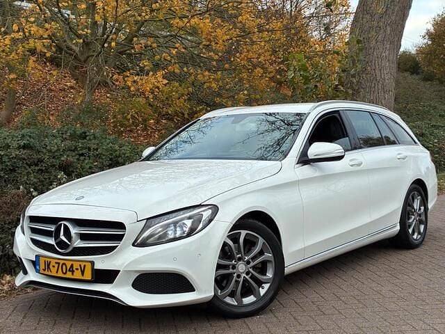 Wit Gebruikt 2015 Mercedes C180 Prestige Stationwagen | € 12.777 (Eerlijke prijs) - Afbeelding 1/4