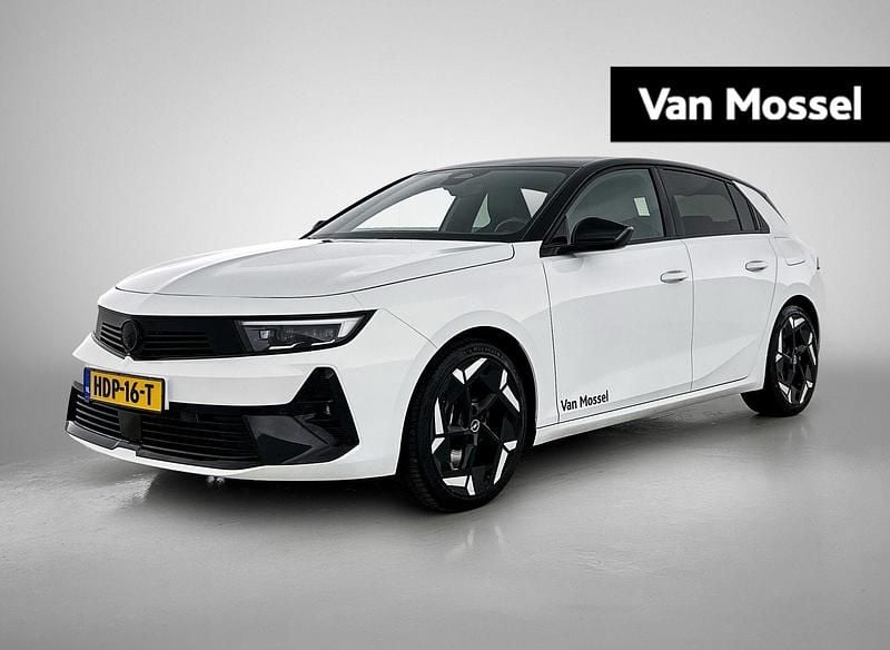 Wit Gebruikt 2025 Opel Astra GSe Hatchback | € 38.400 (Eerlijke prijs) - Afbeelding 1/4