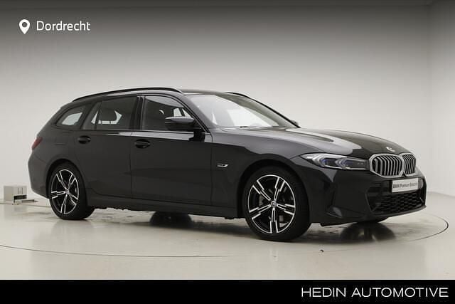 Occasion BMW 330 M Sport 184 PK (135 kW) 2023 Zwart Stationwagen