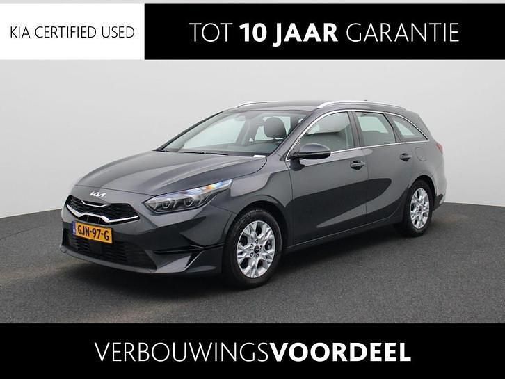 Grijs Gebruikt 2024 Kia Ceed Sportswagon Stationwagen | € 27.940 (Iets duurder) - Afbeelding 1/4