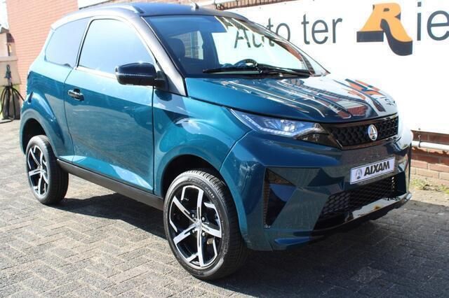 Occasion Aixam Crossover Premium Premium 2024 Blauw Hatchback