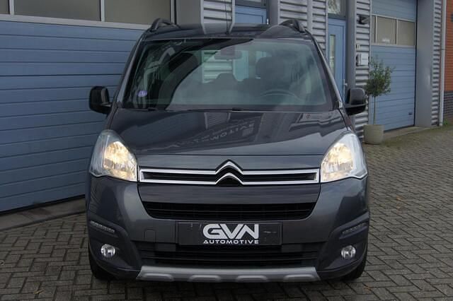 Occasion Citroën Berlingo PureTech 110 PK (80 kW) 2016 Grijs MPV