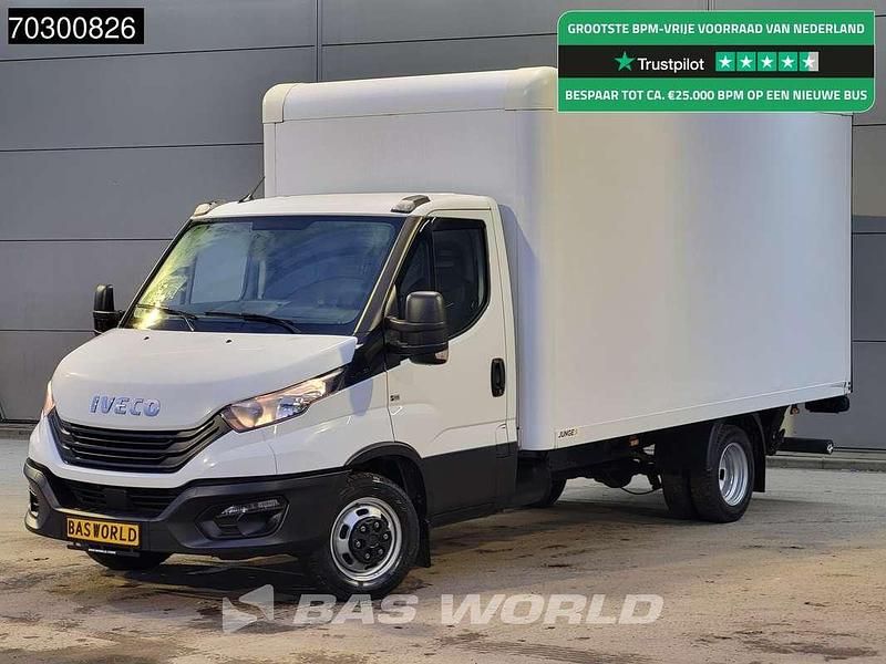 Wit Gebruikt 2023 Iveco Daily Van | € 25.250 (Eerlijke prijs) - Afbeelding 1/3
