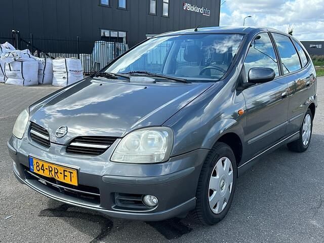 Occasion Nissan Almera Tino Acenta 116 PK (85 kW) 2005 Grijs MPV