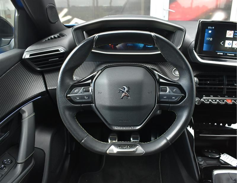 Occasion Peugeot 2008 GT 131 PK (96 kW) 2021 Blauw SUV