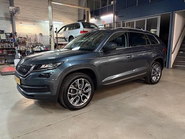 Occasion Skoda Kodiaq Business Line 150 PK (110 kW) 2020 Grijs (metallic) SUV