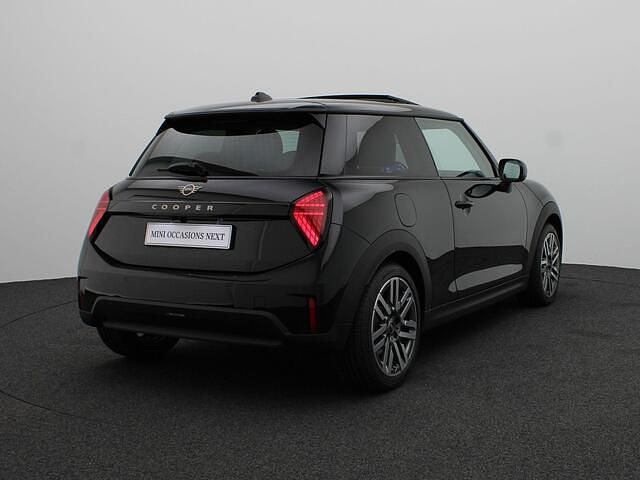 Nieuw Mini Cooper 156 PK (114 kW) 2025 Zwart Hatchback