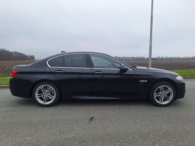 Zwart Gebruikt 2016 BMW 535 M Sport Sedan | € 18.750 - Afbeelding 1/4