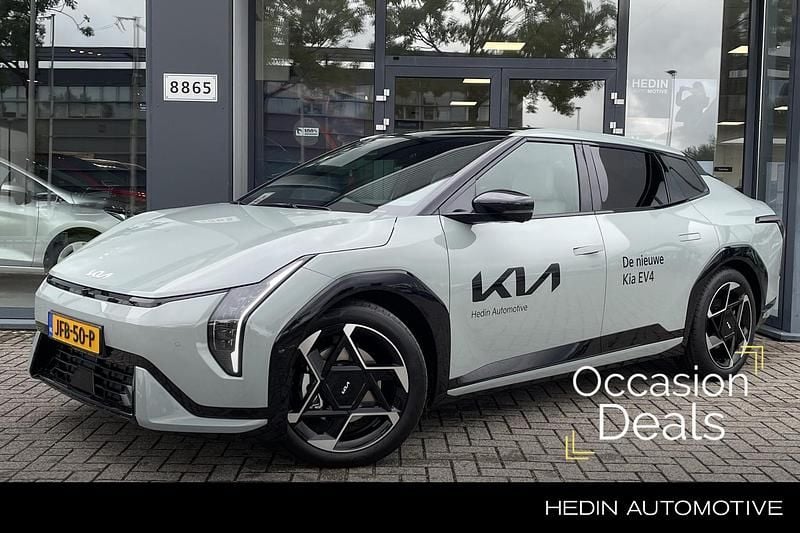 Groen Gebruikt 2025 Kia EV4 Hatchback | € 45.950 (Goede deal) - Afbeelding 1/4