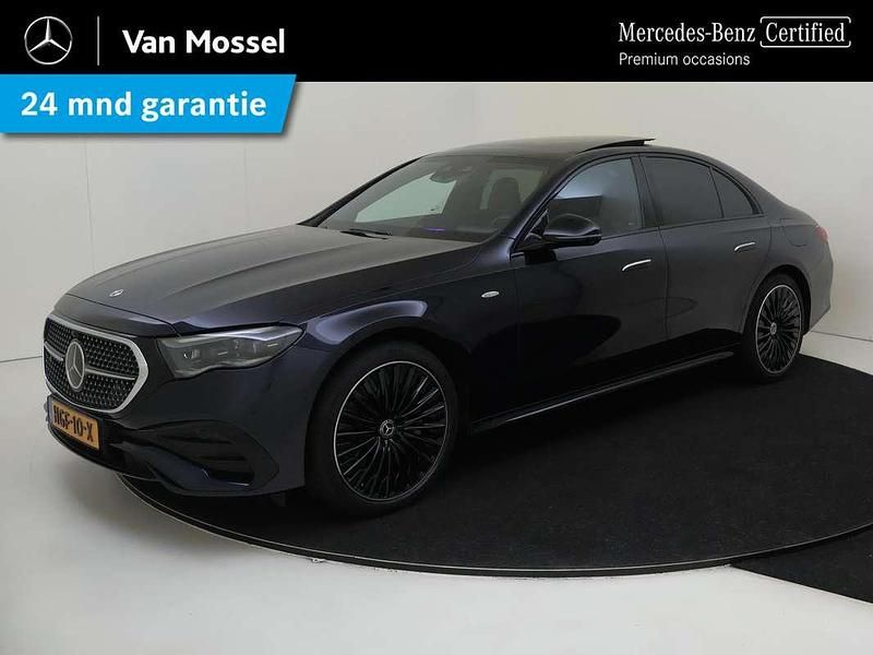 Blauw Gebruikt 2025 Mercedes E300 Sport Edition Sedan | € 71.945 (Duur) - Afbeelding 1/4