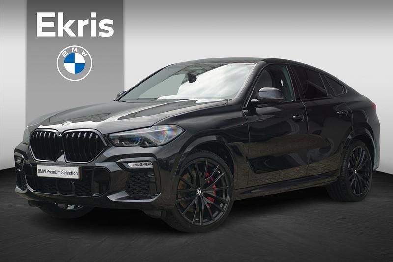 Saphirschwarz metallic (zwart metallic) Gebruikt 2021 BMW X6 Comfort Edition SUV | € 79.500 (Duur) - Afbeelding 1/4