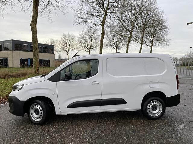 Wit Nieuw 2026 Citroën Berlingo Comfort MPV | € 26.695 (Eerlijke prijs) - Afbeelding 1/3