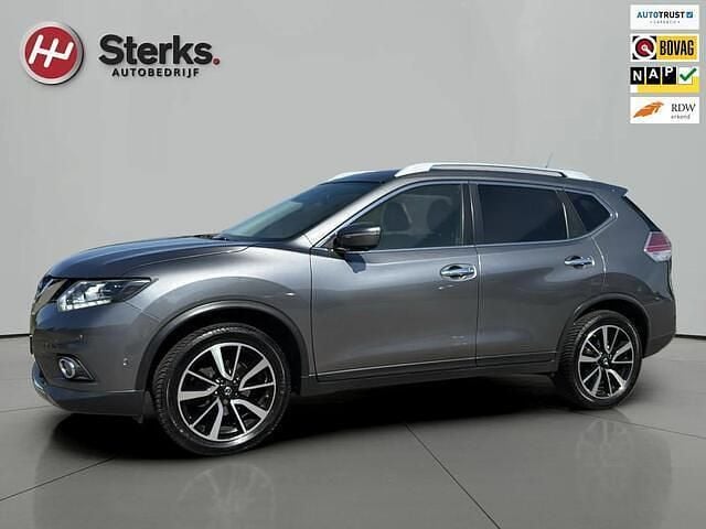 Grijs Gebruikt 2015 Nissan X-Trail Tekna SUV | € 15.495 (Eerlijke prijs) - Afbeelding 1/4