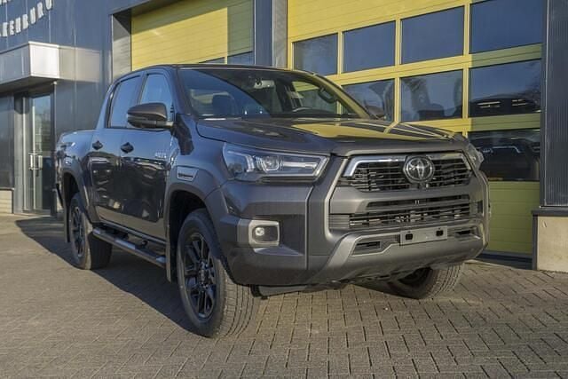 Overige Nieuw 2025 Toyota HiLux Pickup | € 52.950 - Afbeelding 1/4