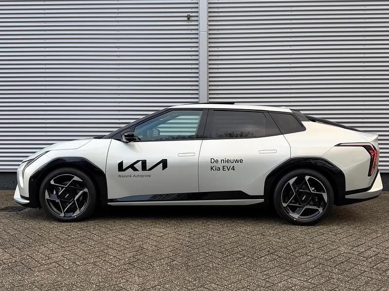 Occasion Kia EV4 GT 150 kW (204 PK) 2025 Grijs (metallic) Sedan