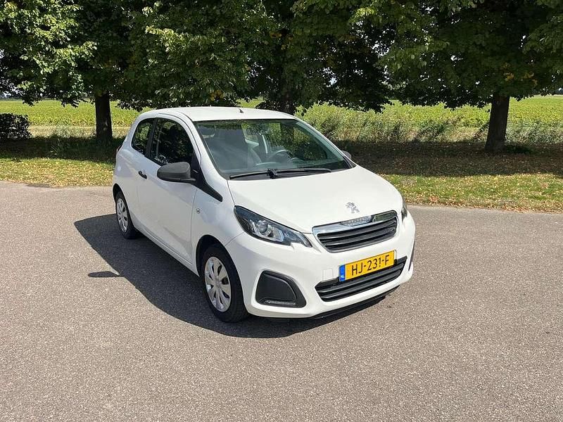 Wit Gebruikt 2015 Peugeot 108 Hatchback | € 5.500 (Eerlijke prijs) - Afbeelding 1/4