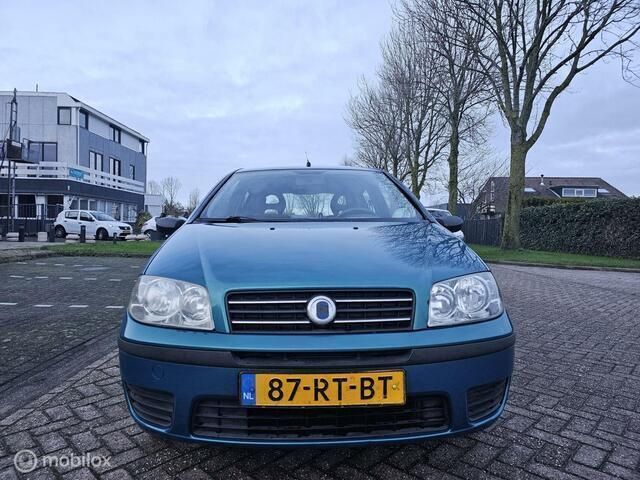 Occasion Fiat Punto Dynamic 60 PK (44 kW) 2005 Groen Hatchback