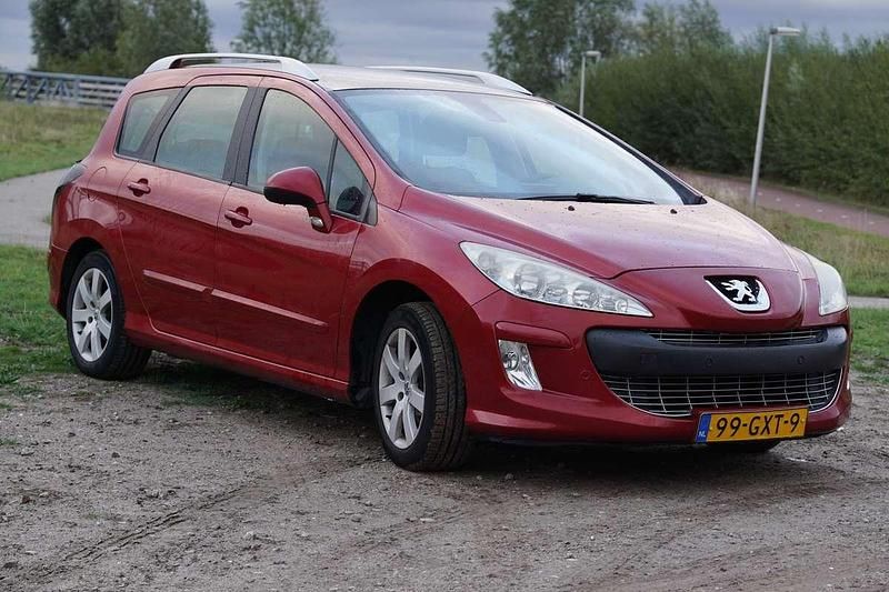 Occasion Peugeot 308 140 PK (102 kW) 2008 Rood Stationwagen