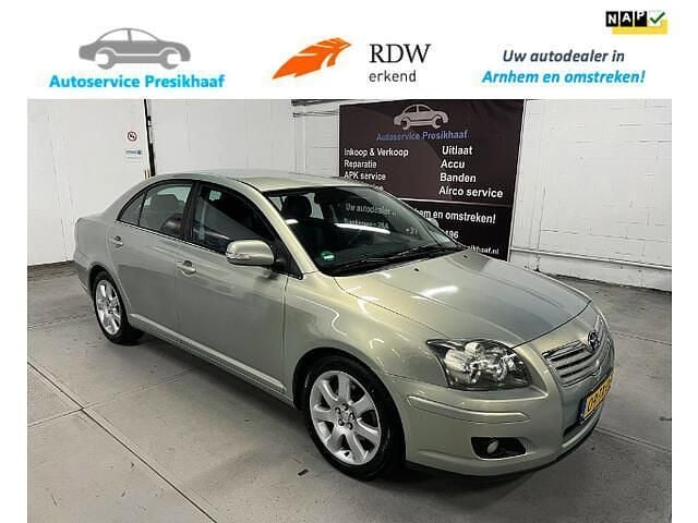 Groen Gebruikt 2007 Toyota Avensis Executive Sedan | € 5.495 (Iets duurder) - Afbeelding 1/4
