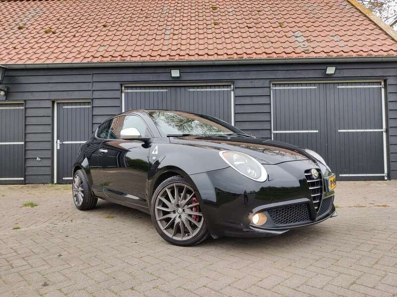 Zwart Gebruikt 2012 Alfa Romeo MiTo Quadrifoglio Verde Hatchback | € 7.750 (Eerlijke prijs) - Afbeelding 1/4