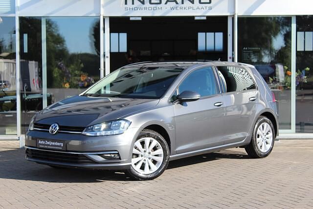 Grijs Gebruikt 2019 VW Golf VII Comfortline Hatchback | € 17.950 (Eerlijke prijs) - Afbeelding 1/4