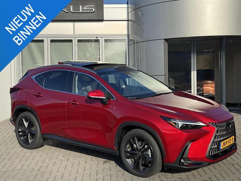 Rood Nieuw 2025 Lexus NX450h+ SUV | € 71.035 - Afbeelding 1/4
