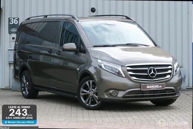 Bruin Gebruikt 2018 Mercedes Vito MPV | € 14.995 (Eerlijke prijs) - Afbeelding 1/4