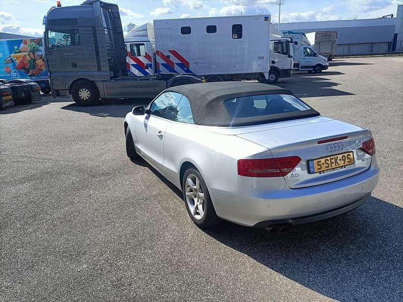 Occasion Audi A5 Cabriolet 160 PK (117 kW) 2010 Zilver Cabriolet
