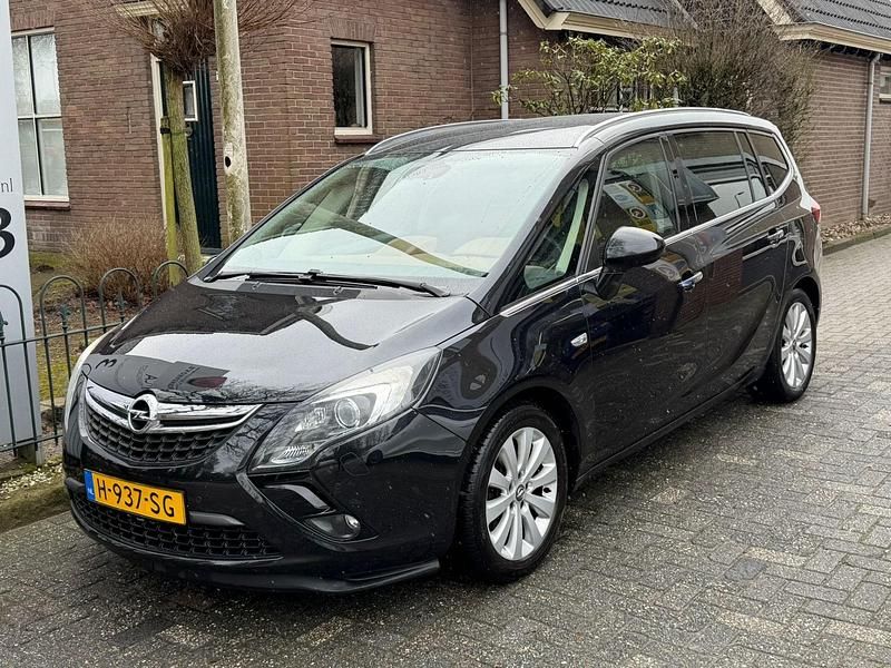 Occasion Opel Zafira Cosmo 142 PK (104 kW) 2013 Zwart MPV