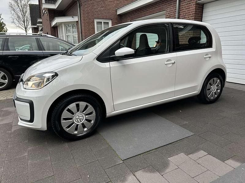 Wit Gebruikt 2020 VW up! Hatchback | € 8.995 (Goede deal) - Afbeelding 1/4