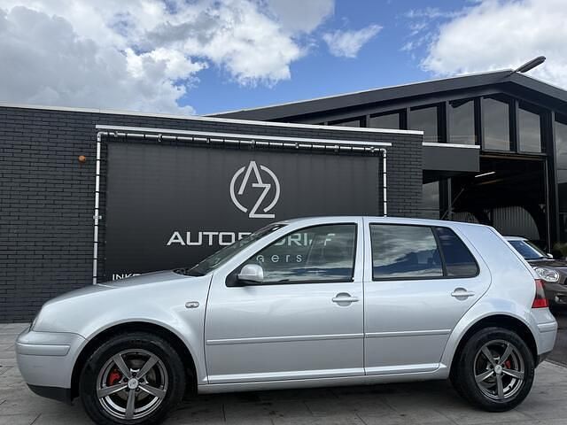 Grijs Gebruikt 2002 VW Golf IV Hatchback | € 1.999 (Eerlijke prijs) - Afbeelding 1/4
